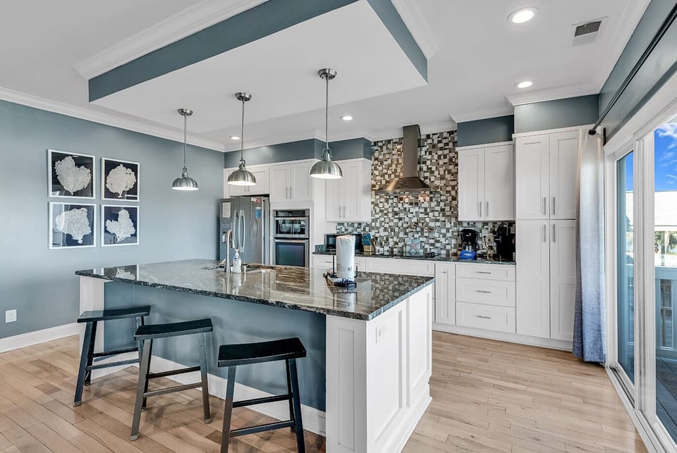 Fully Stocked Chef's Kitchen
