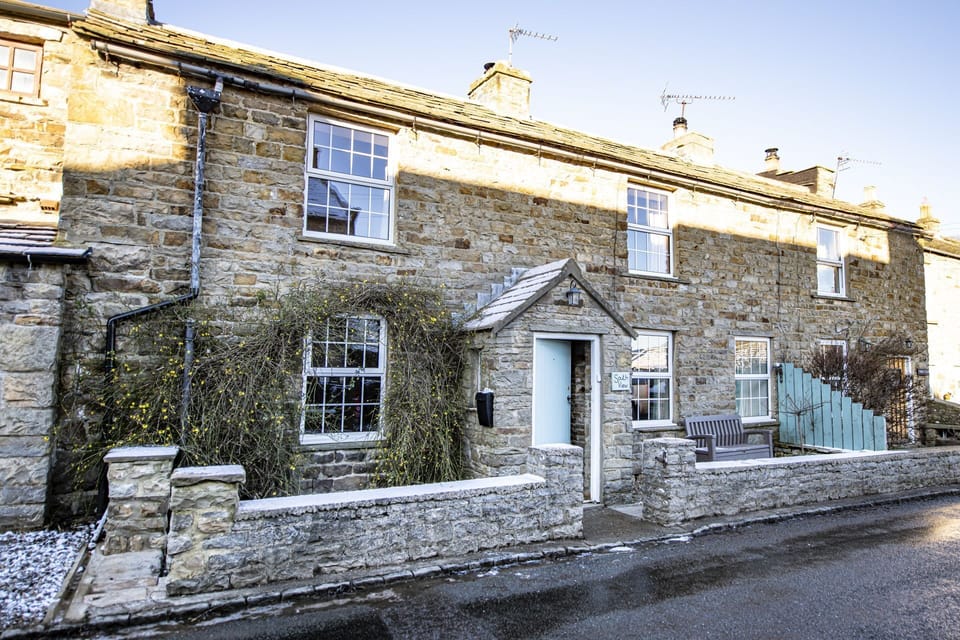 South View, Near Reeth: Deep in the heart of the pretty hamlet of Swaledale