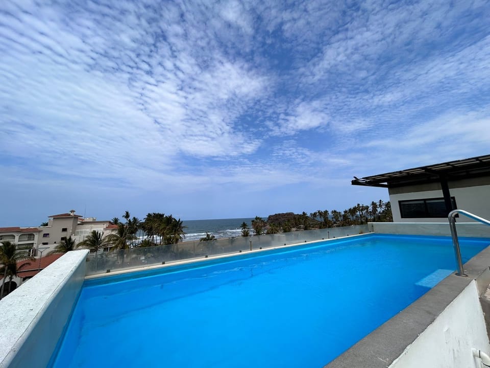Rooftop pool