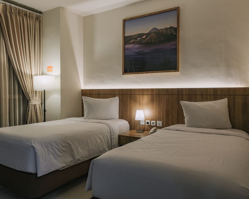 Superior Twin Room | Free WiFi