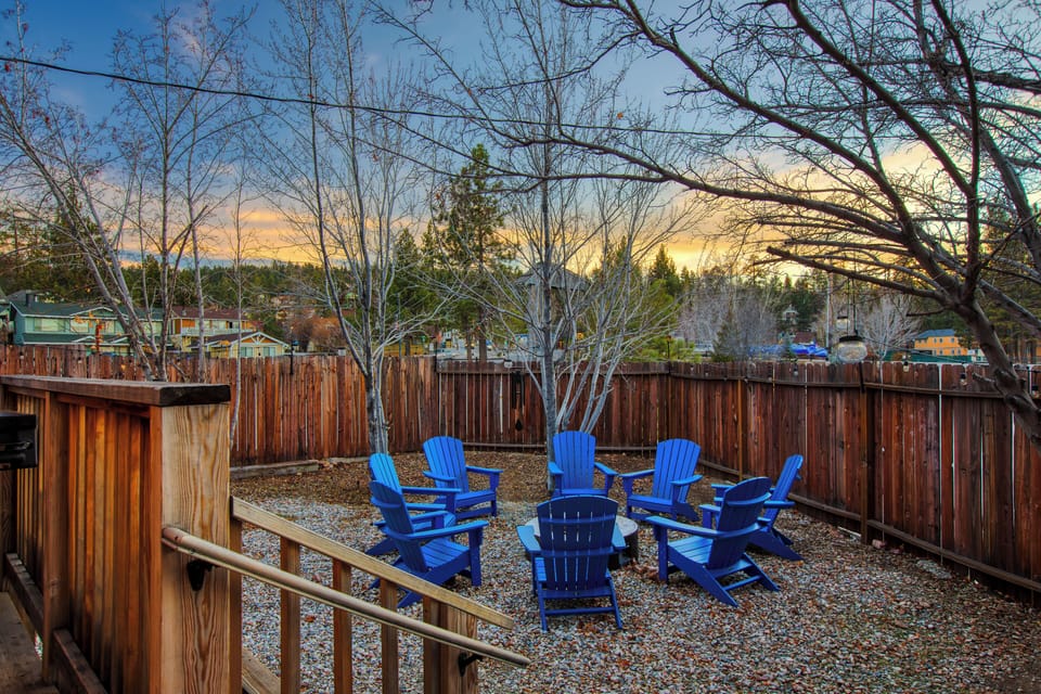 Private firepit lounge area.