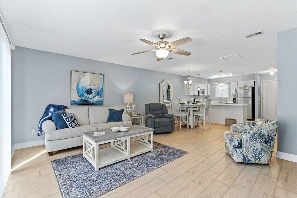 116 Linda Marie Ln-051.jpg