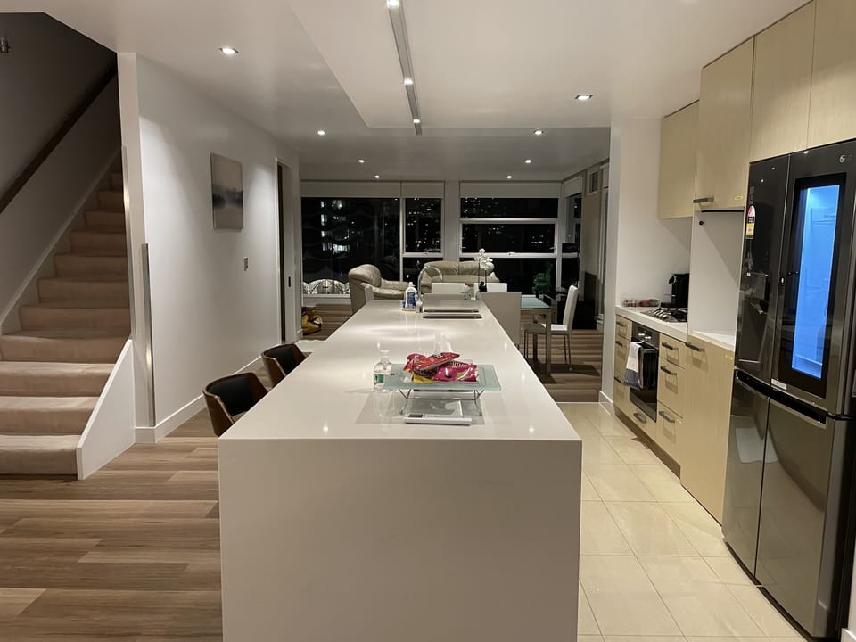Premium Penthouse | Living area | Computer monitors, printers
