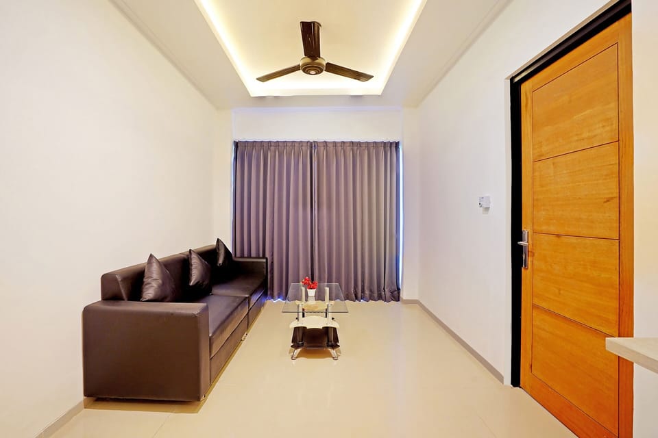 Suite | WiFi (free), bed sheets
