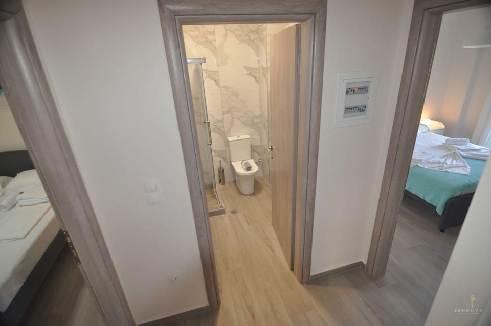 Comfort Apartment | 2 bedrooms, blackout drapes, iron/ironing board, free WiFi