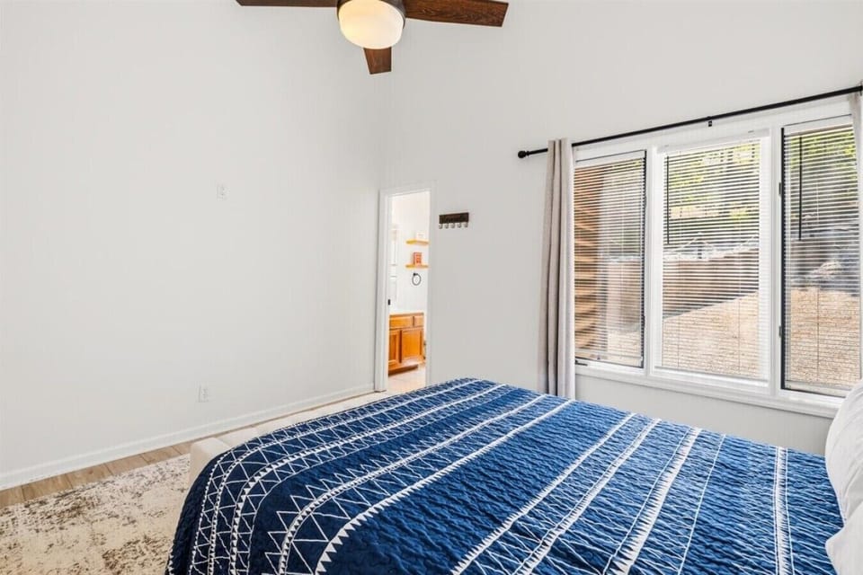 1st Floor Bedroom with Queen Bed