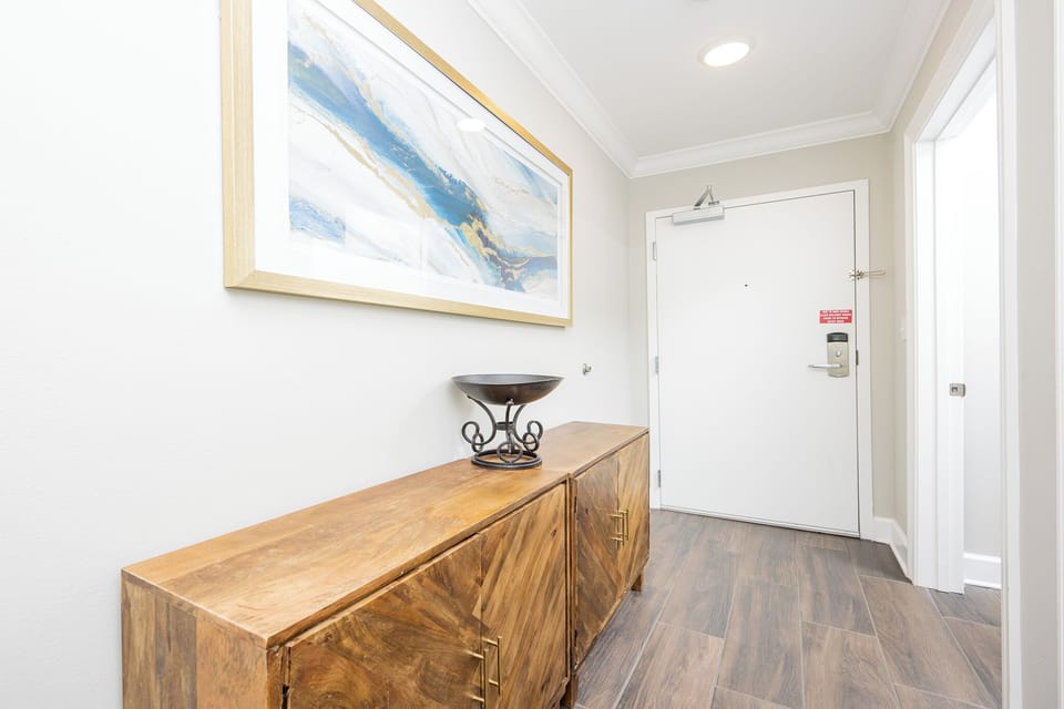 Welcoming entry that invites you to explore this beachfront rental before heading out for a beach day