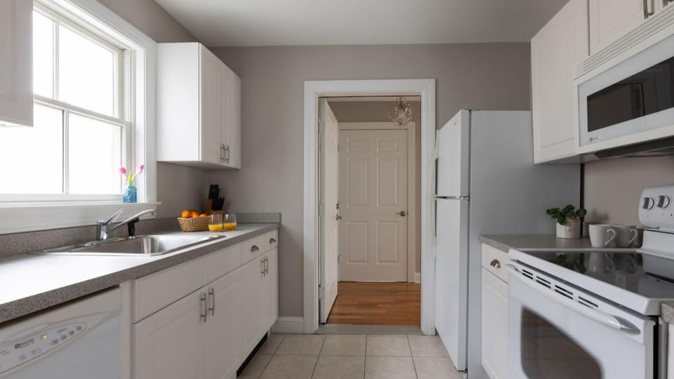Two-Bedroom Loft Apartment | Private kitchen | Fridge, coffee/tea maker
