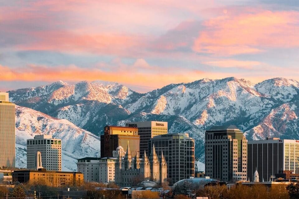 Great location and just a few minutes away from the heart of downtown