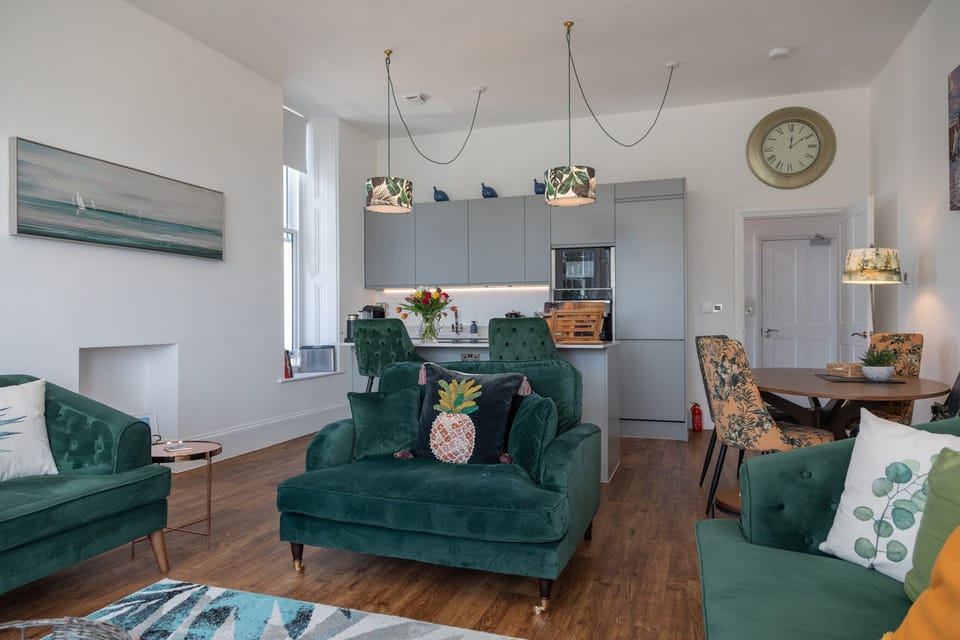 Cottage | Interior