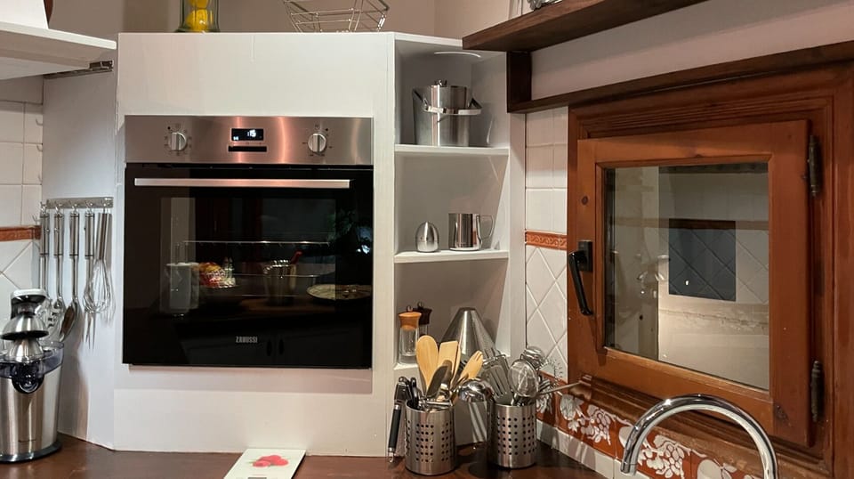 Kitchen (2)