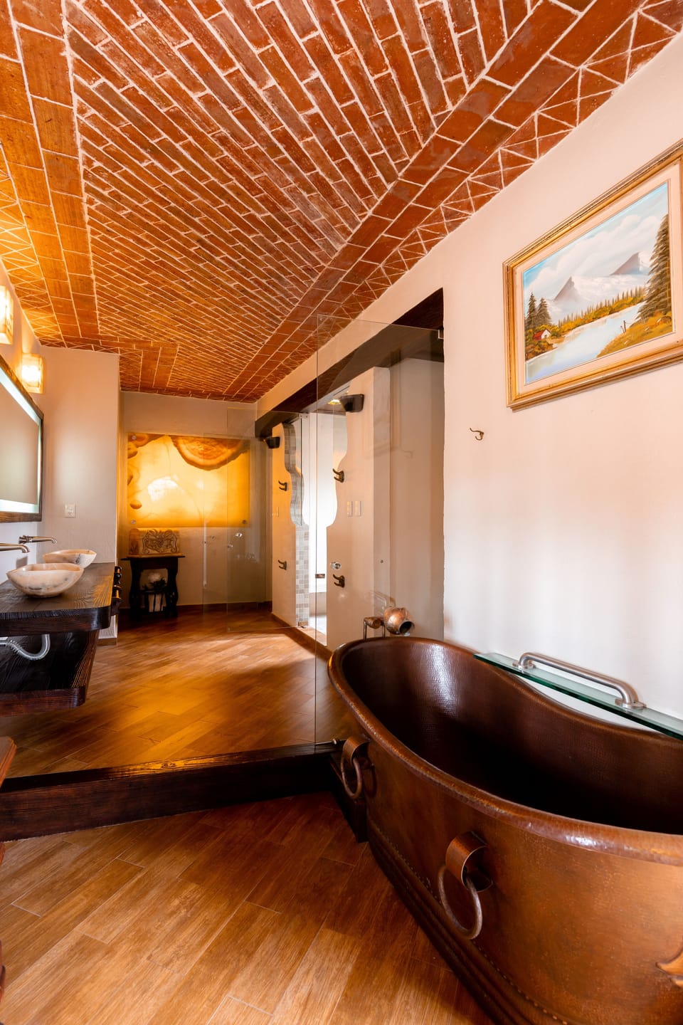 Premium Room | Bathroom | Designer toiletries, towels, soap, shampoo