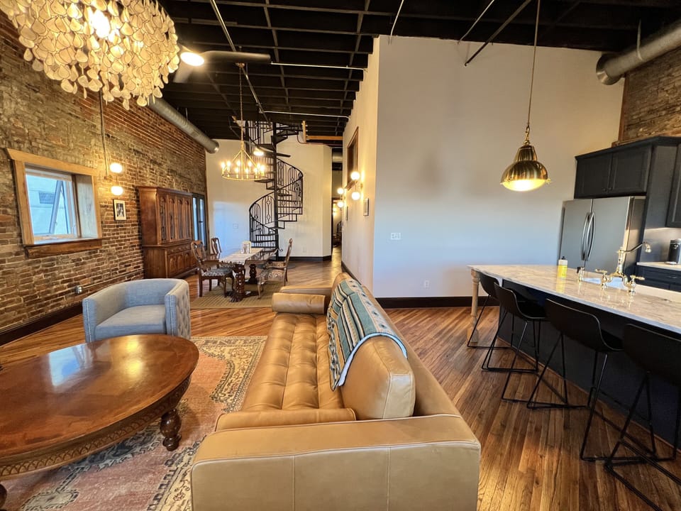 1882 Lofts - 402-Downtown 2nd & Church Apartment in East Nashville