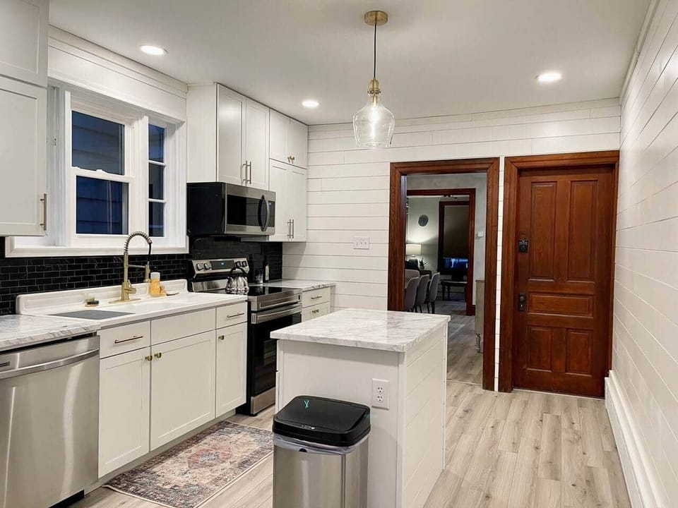 Kitchen - fully renovated