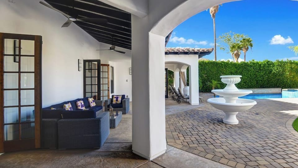 Villa (5 Bedrooms) | Interior