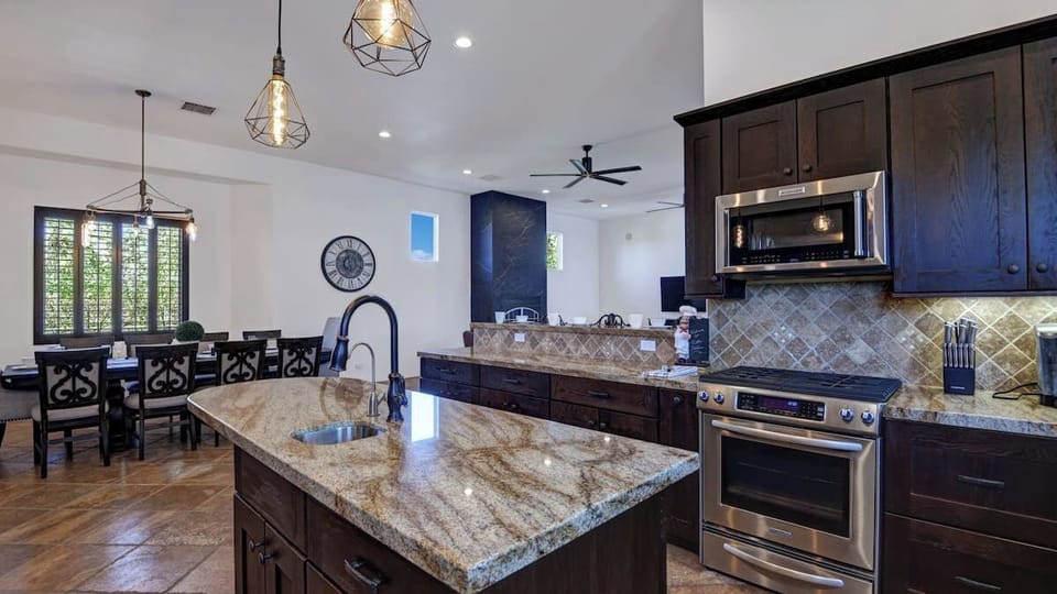Villa (5 Bedrooms) | Interior