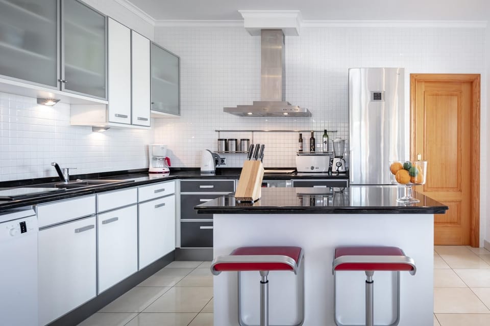 Open kitchen