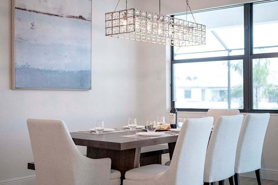 Enjoy your Meals with Amazing Views