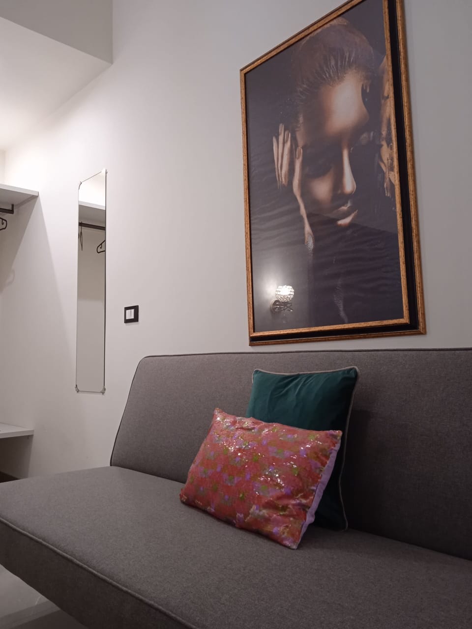 Basic Double Room | In-room safe, desk, soundproofing, free WiFi