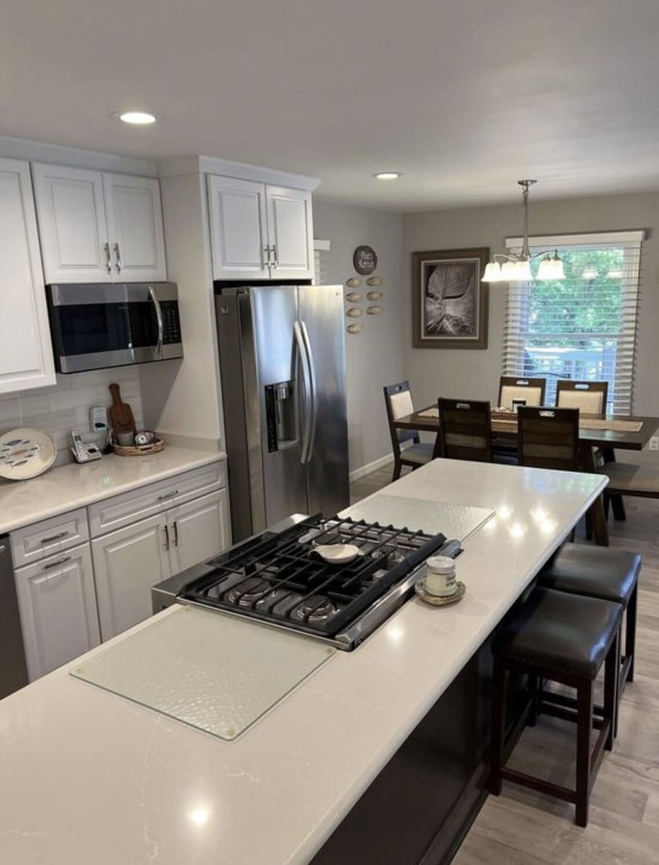 Kitchen/eating area  