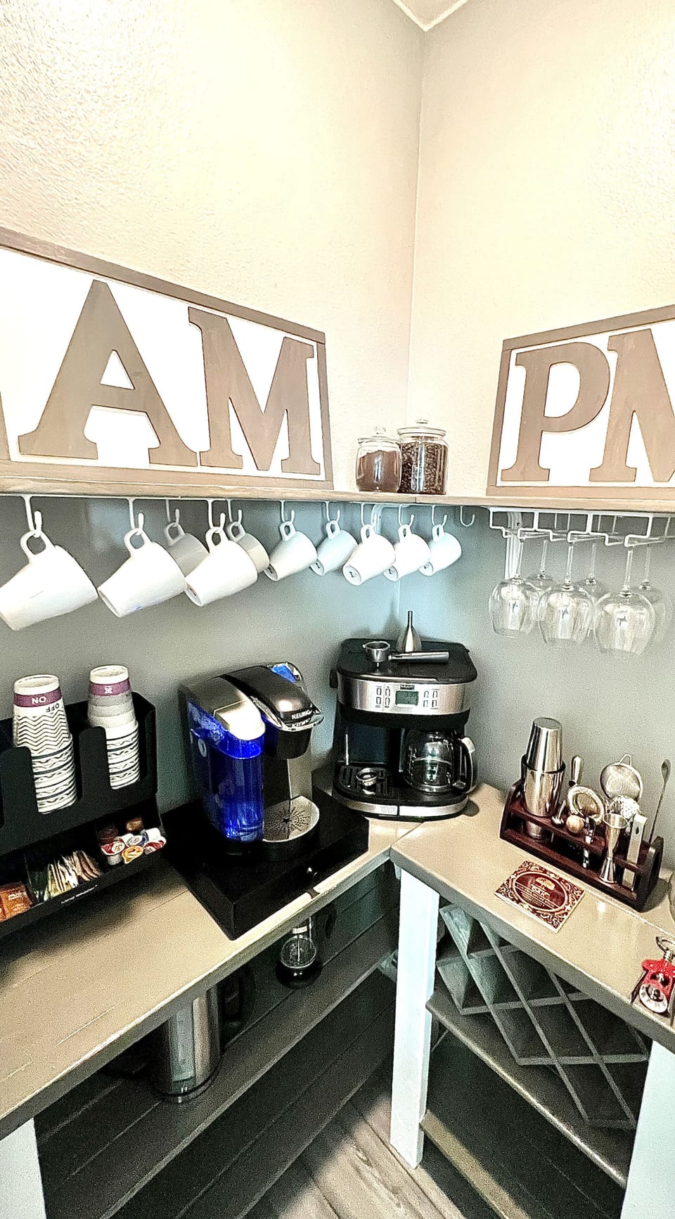 Coffee & Wine Bar with complimentary tea, coffee, and cocoa. 