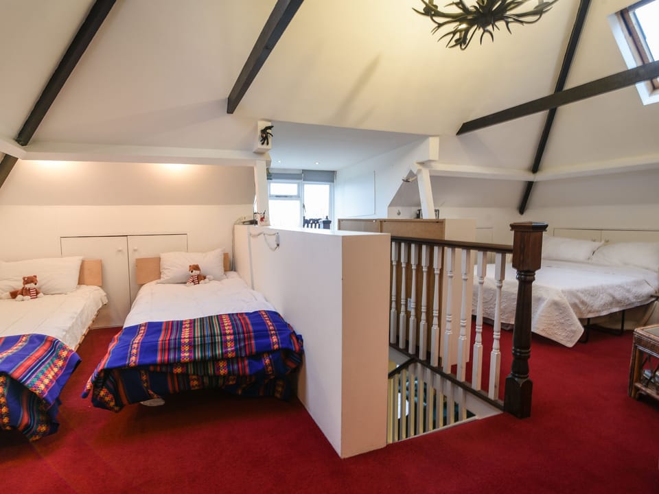 3 bedrooms, individually decorated, individually furnished, free WiFi
