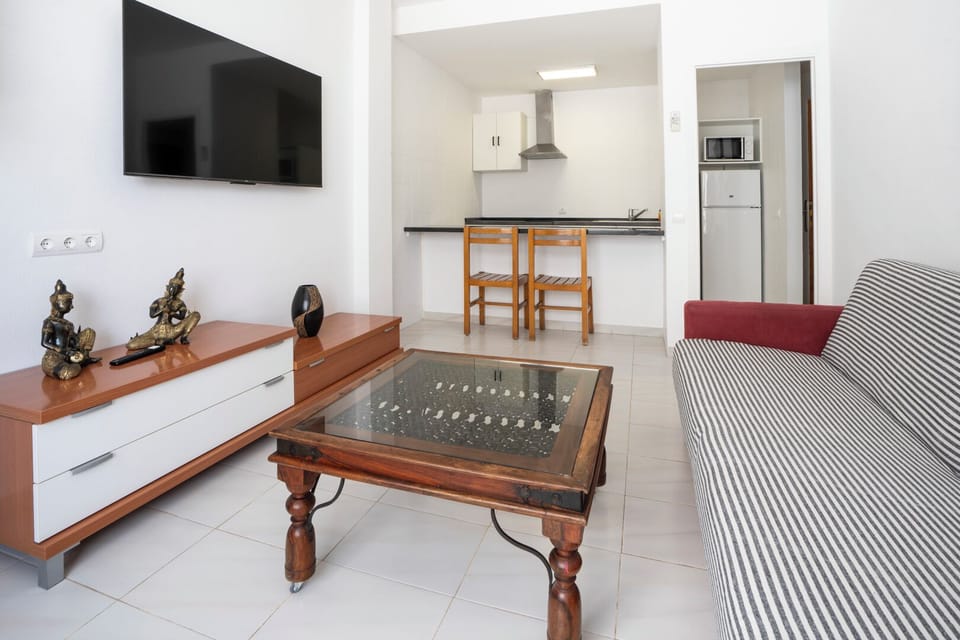 Grand Apartment, 1 Bedroom, Terrace | Private kitchen | Coffee/tea maker, full-size fridge, microwave, stovetop