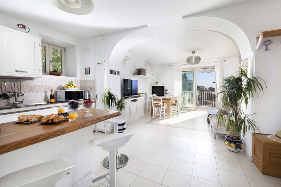 House, Smoking | 3 bedrooms