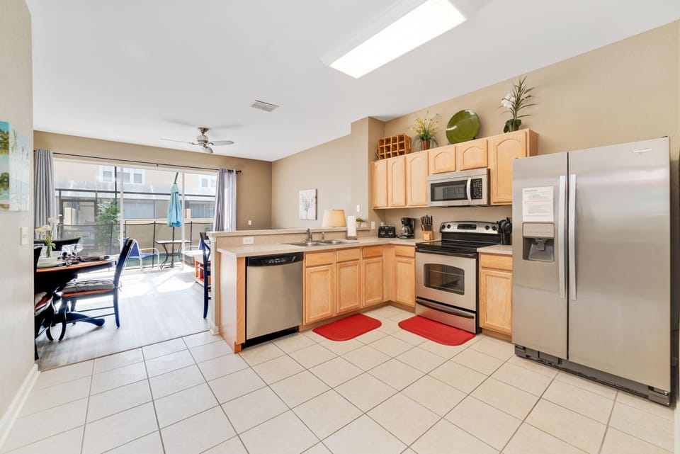 Open concept kitchen 1st floor, dining rom and great room