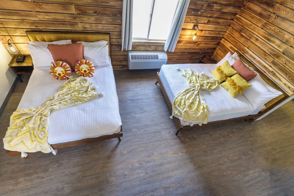 Family Suite | Premium bedding, pillowtop beds, soundproofing