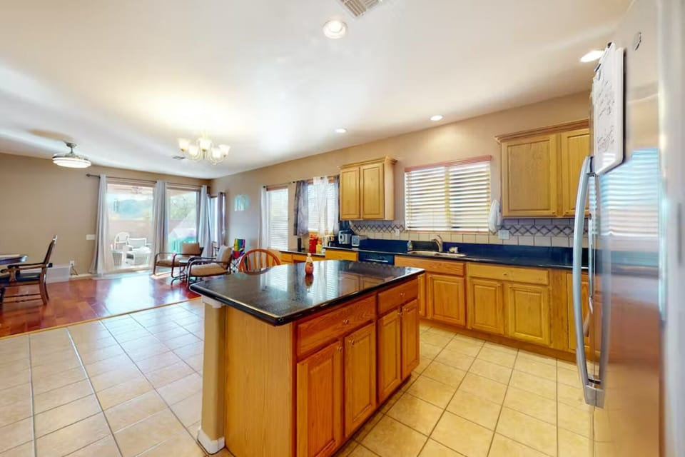 Kitchen provided with all cooking essentials for a memorable family getaway