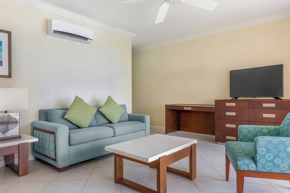 Suite, 1 King Bed with Sofa bed, Ocean View (All-Inclusive, 1 Bedroom) | In-room safe, desk, blackout drapes, iron/ironing board