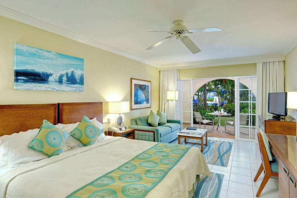 Junior Suite, 1 King Bed with Sofa bed, Garden View (All-Inclusive) | In-room safe, desk, blackout drapes, iron/ironing board
