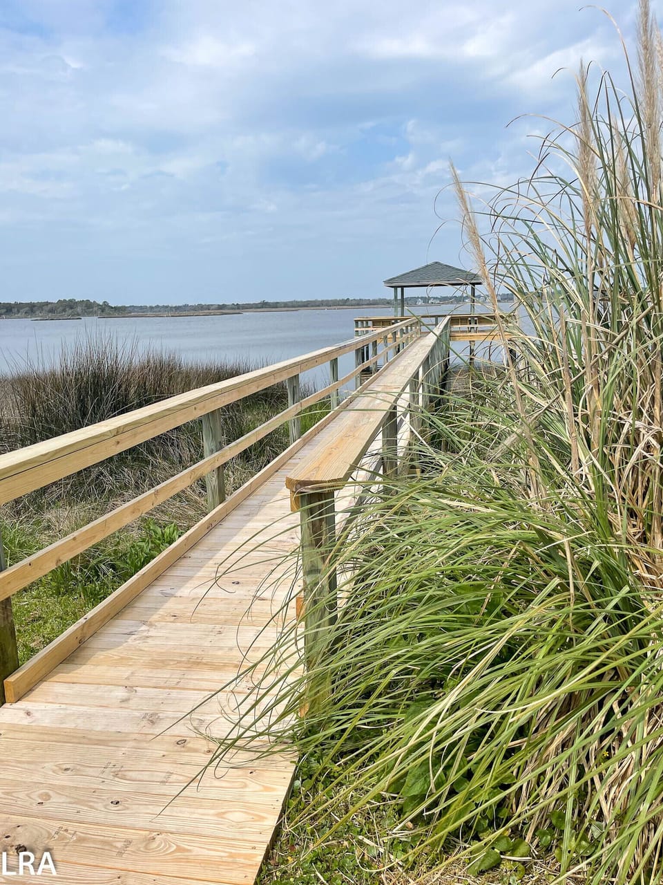 39. Makin Waves - 37 Bermuda Landing