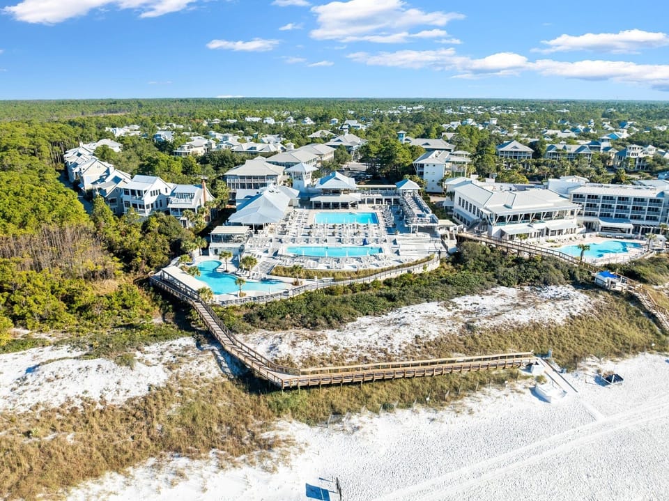 Condo, 2 Bedrooms | Exterior