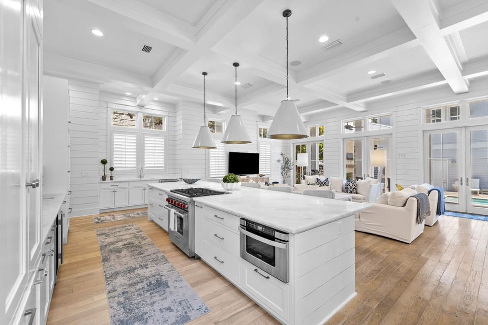 House, Multiple Bedrooms | Private kitchen | Fridge, oven, coffee/tea maker, toaster