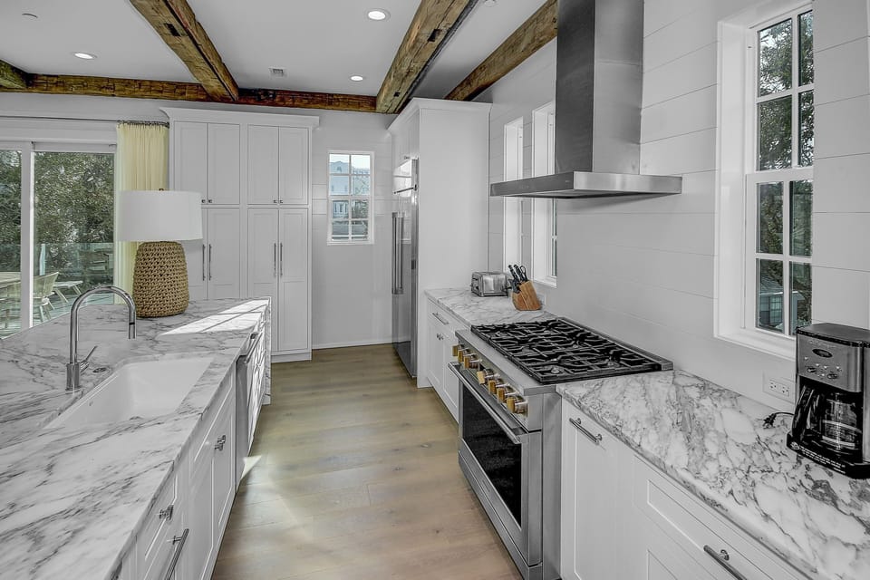 House, Multiple Bedrooms | Private kitchen | Fridge, coffee/tea maker, toaster