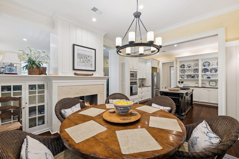 House, 3 Bedrooms | Dining