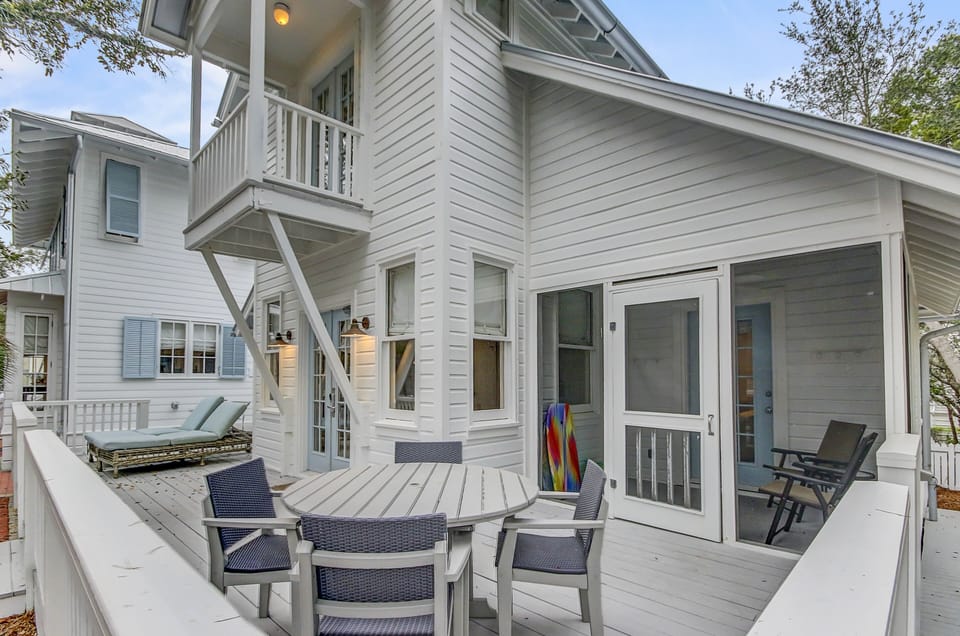 House, 1 Bedroom | Property grounds