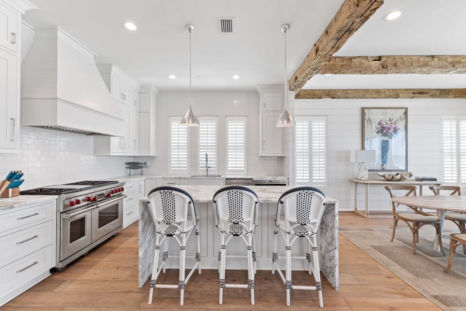 House, 6 Bedrooms | Private kitchen | Coffee/tea maker, fridge, oven, toaster