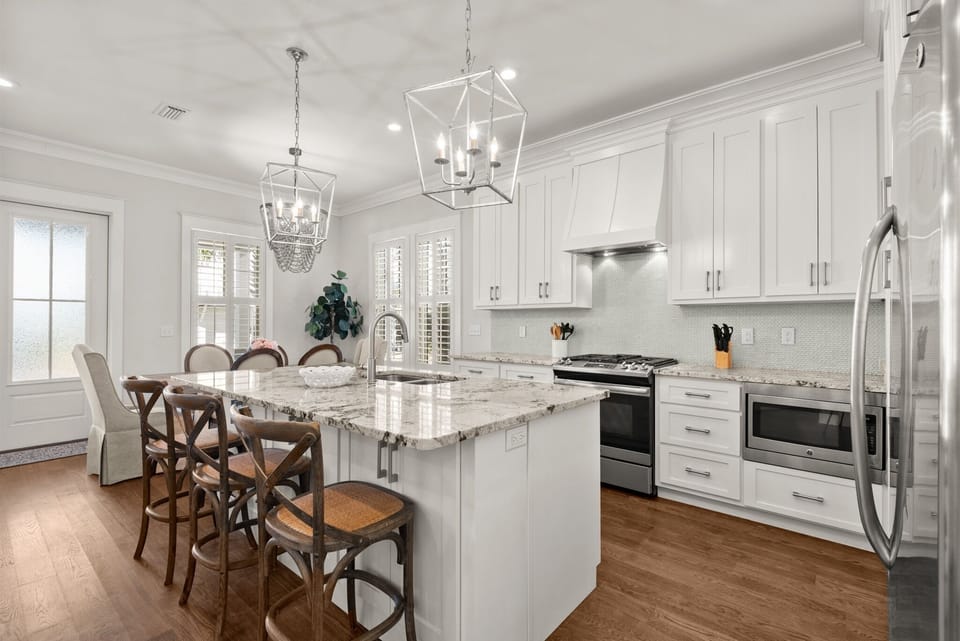 House, 3 Bedrooms | Private kitchen | Fridge, oven, coffee/tea maker, toaster