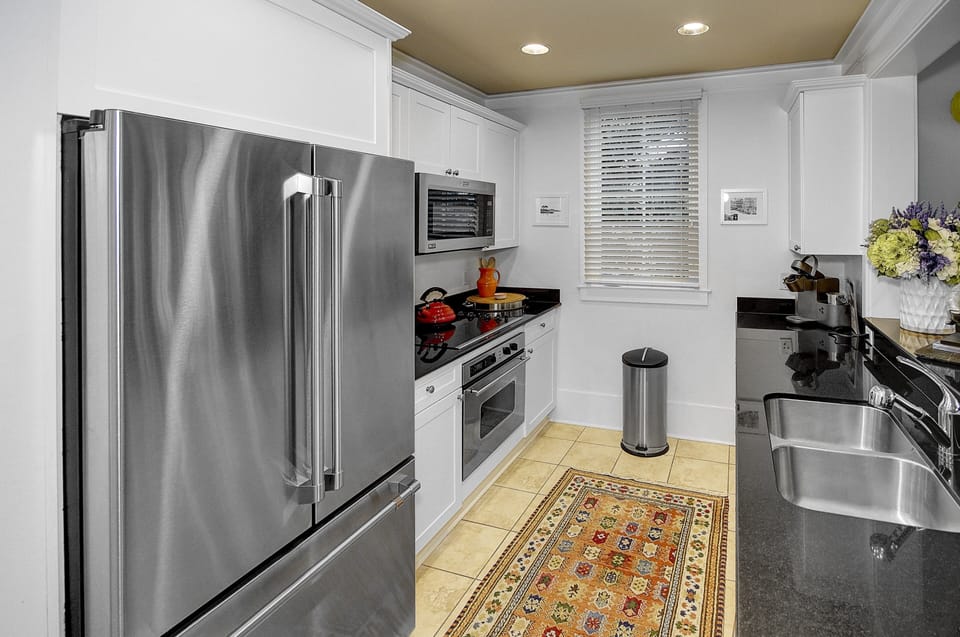Condo, 1 Bedroom | Private kitchen | Coffee/tea maker, fridge, oven, toaster