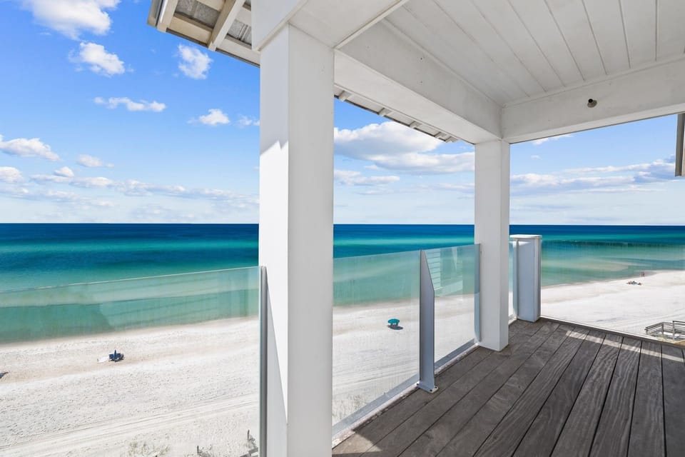 House, 5 Bedrooms | Property grounds