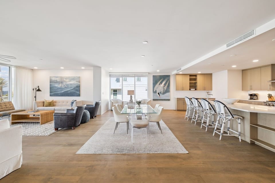 Condo, 3 Bedrooms | Interior
