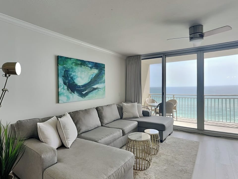 Living Area -Gulf Front Balcony Access