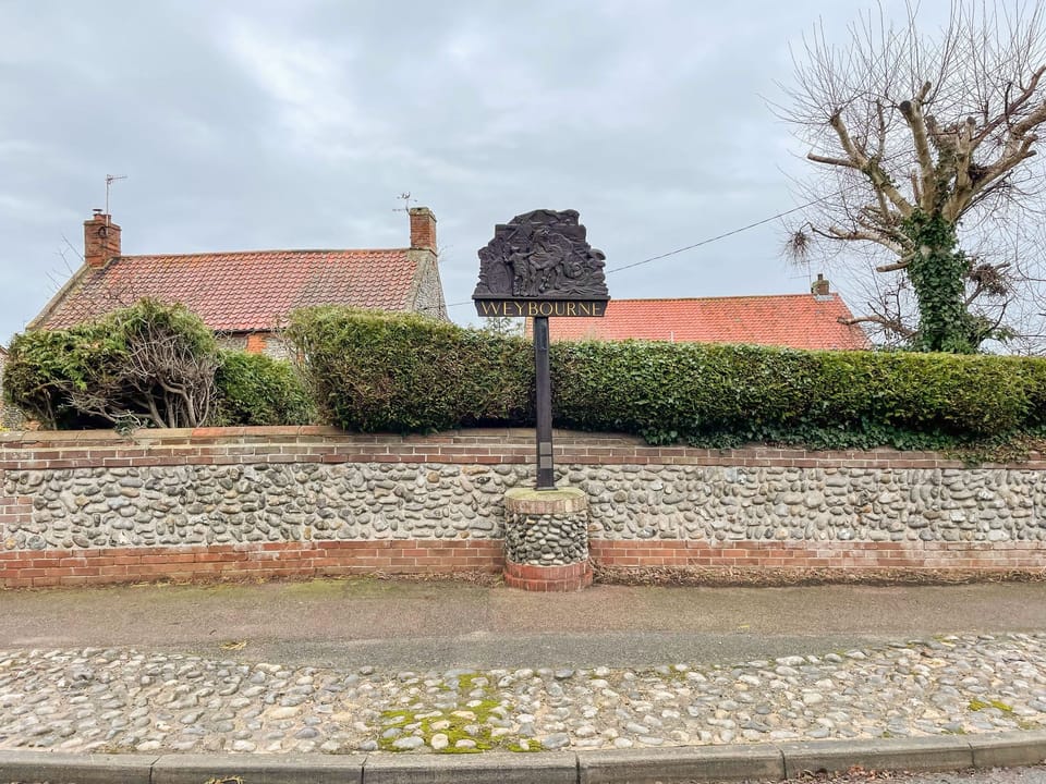 Cottage | Property grounds