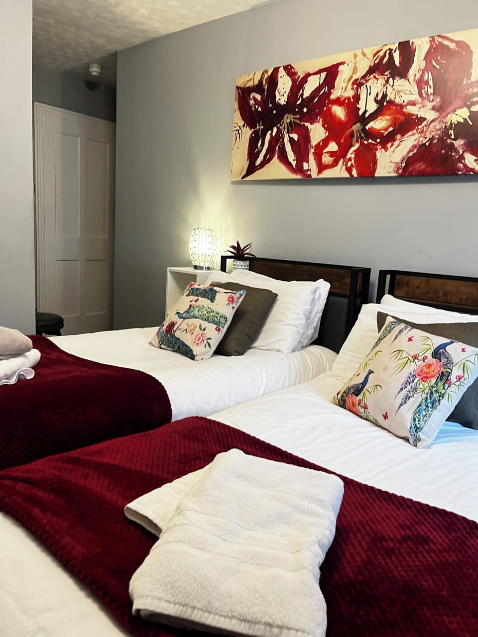 Comfort Twin Room | Free WiFi, bed sheets
