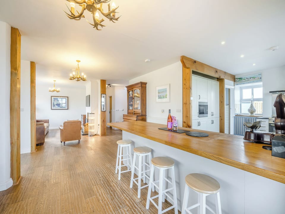 Kitchen/diner | Ty Newydd, Llanddona