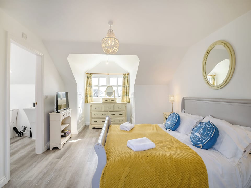 Double bedroom | Ty Newydd, Llanddona