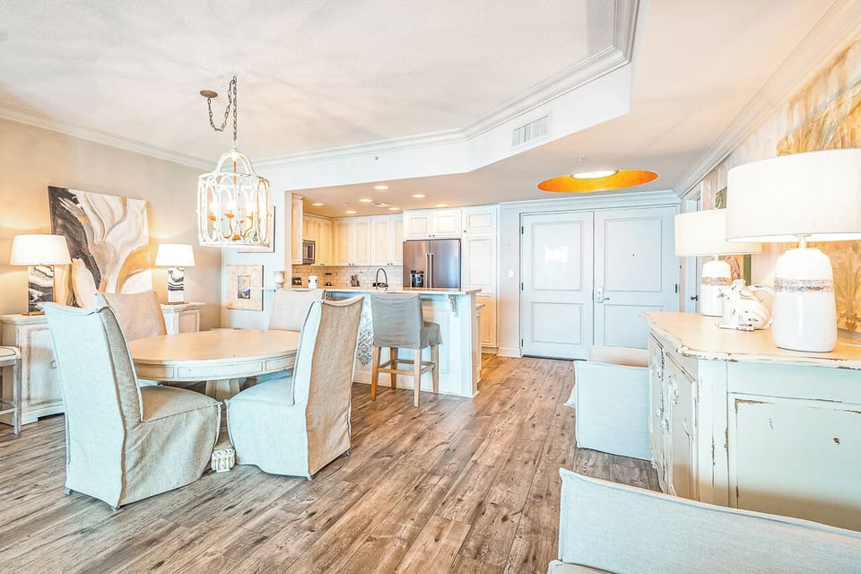 Dining Room 1.1